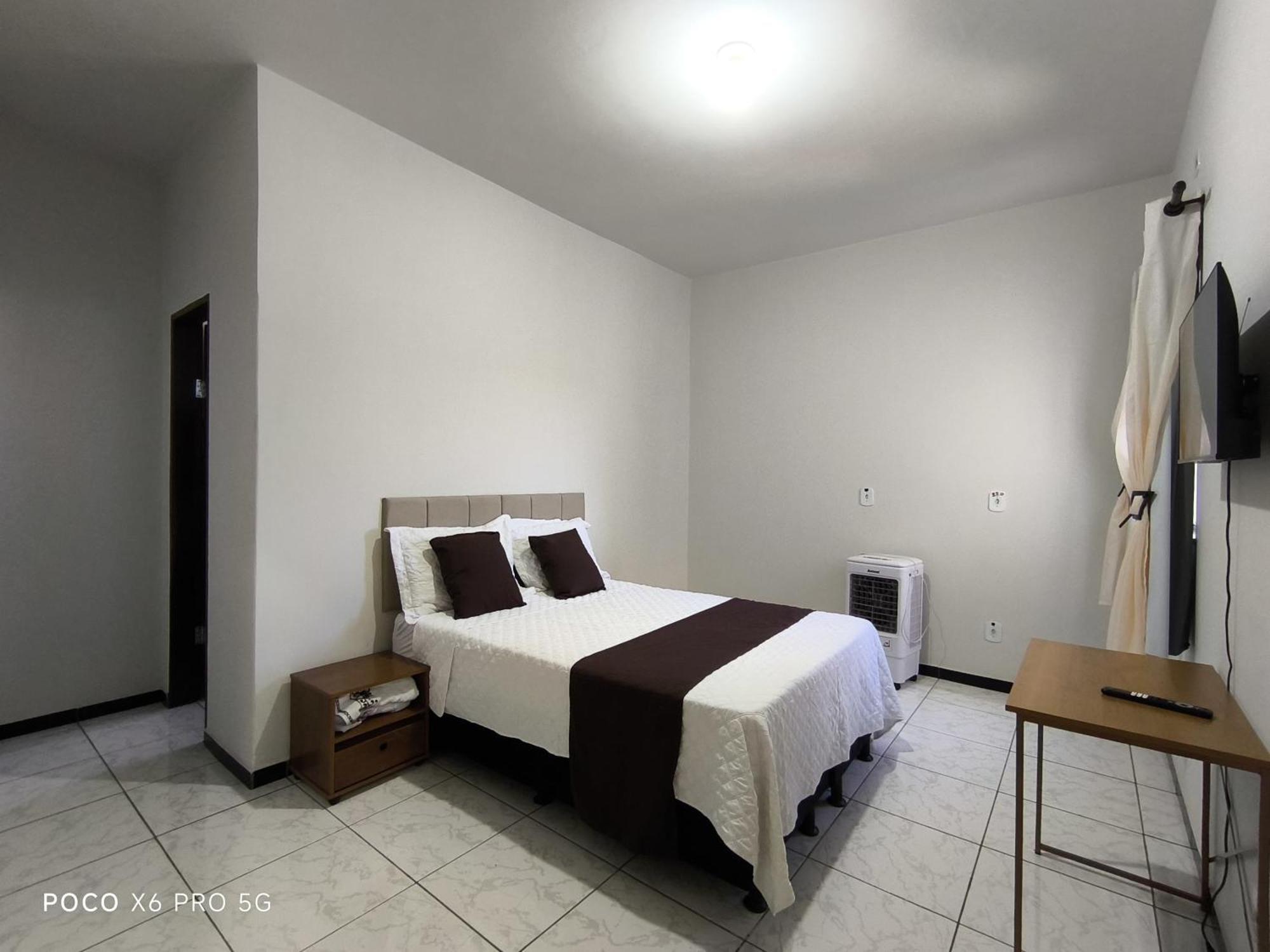 Hotel Almeida Correntina Bagian luar foto