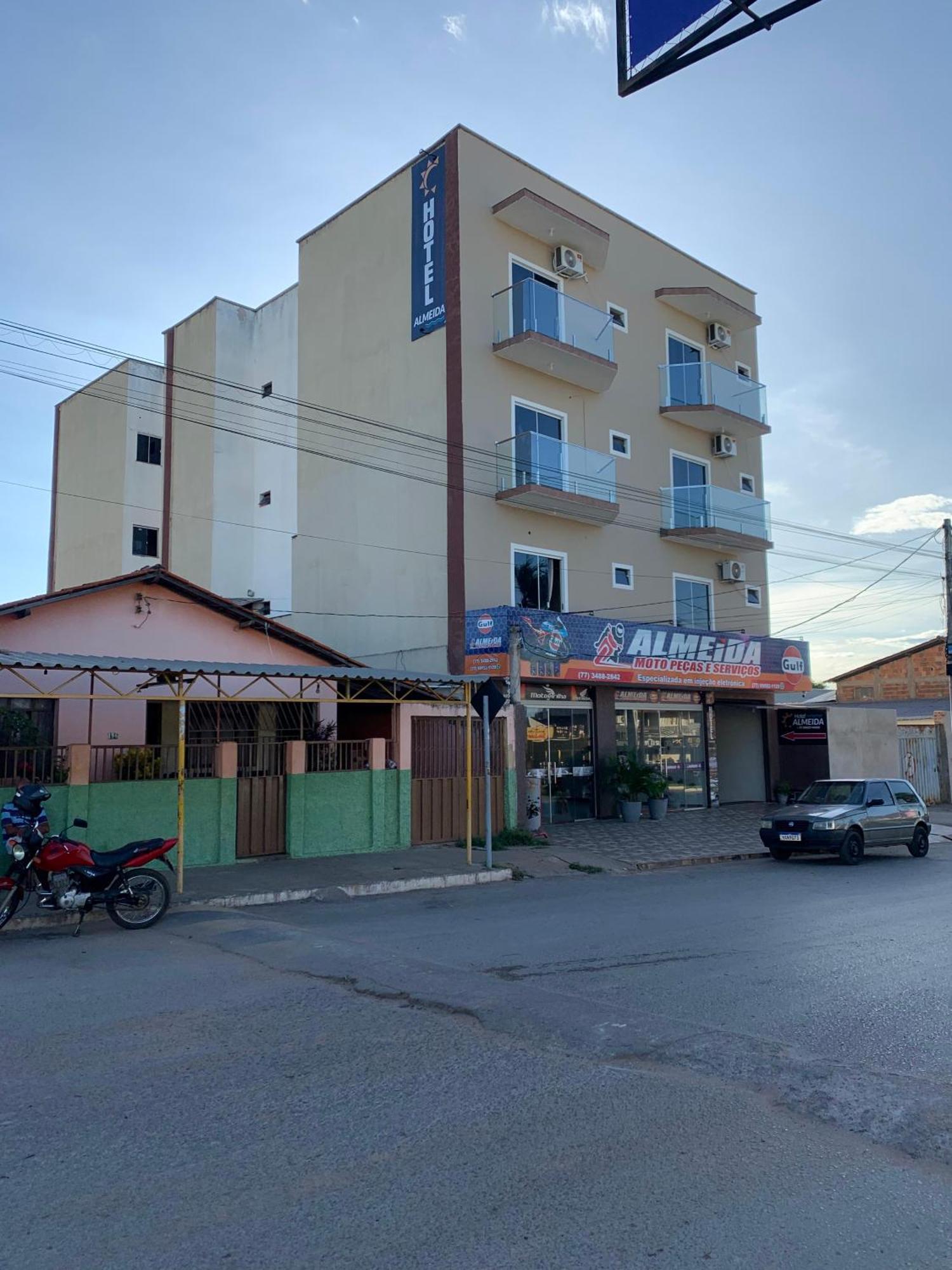 Hotel Almeida Correntina Bagian luar foto